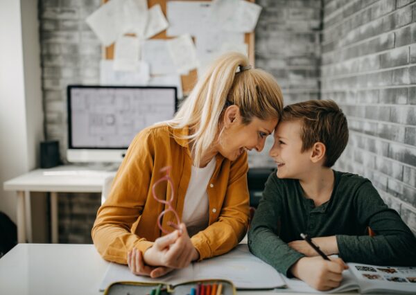 コミュニケーションをとる親子